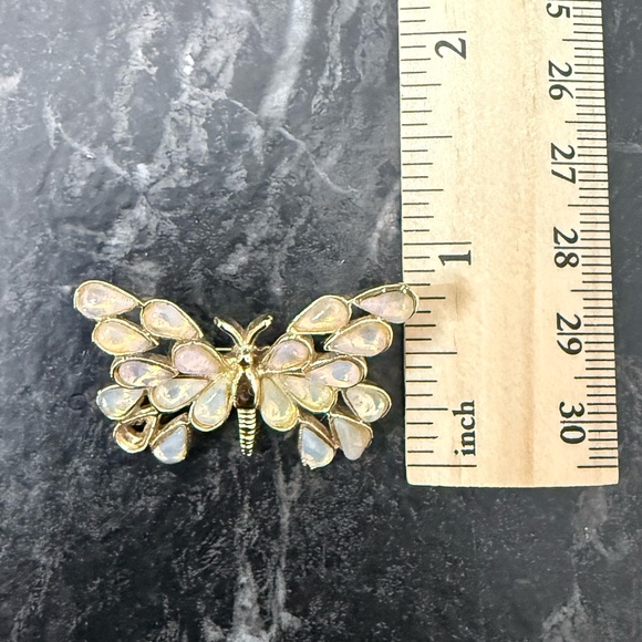 Vintage Brooch Lot (8) - Picture 6 of 16